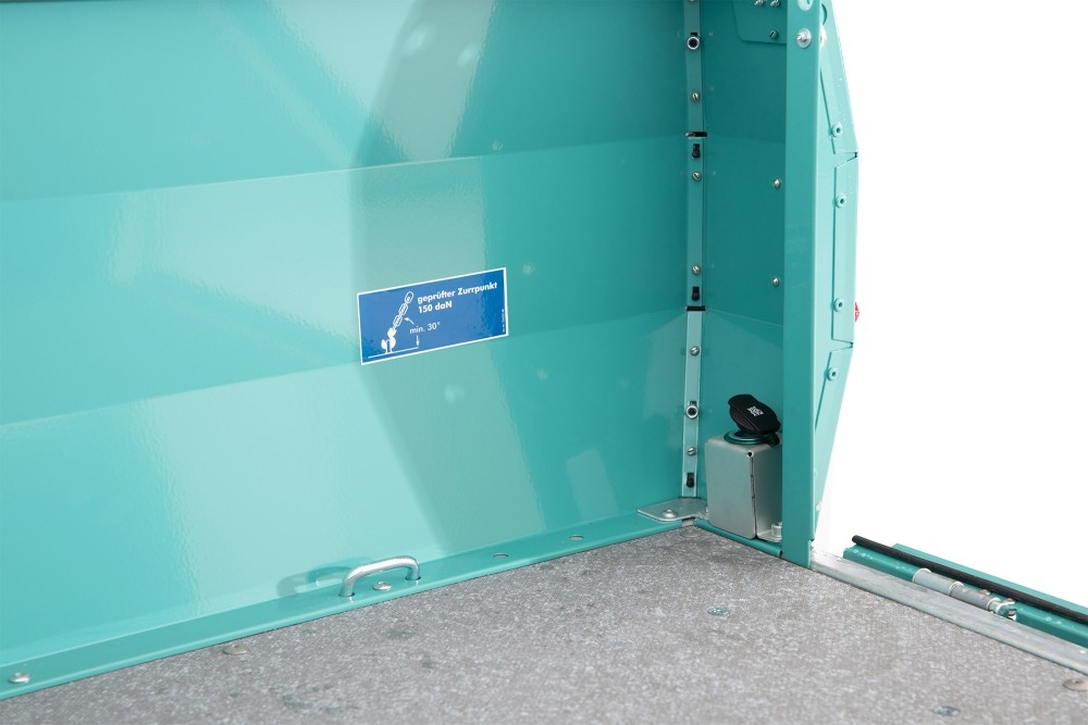 RETRO ADVANCED 750 DELUXE RETRO ADVANCED 750 DELUXE