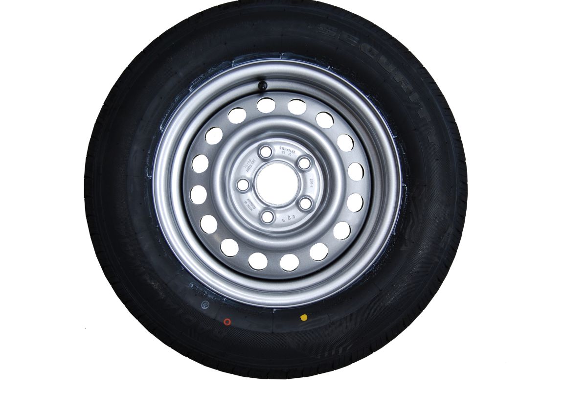 SECURITY Komplettrad 195/70R14, 96N, AW414, M+S a. Felge 5,5Jx14, 5/67/112, ET 30, 710 kg SECURITY Komplettrad 195/70R14, 96N, AW414, M+S a. Felge 5,5Jx14, 5/67/112, ET 30, 710 kg