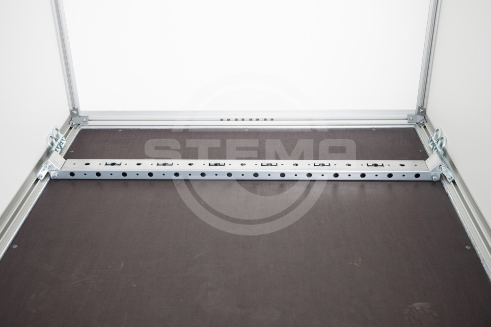 Ankerprofil für Kofferbreite 132 cm