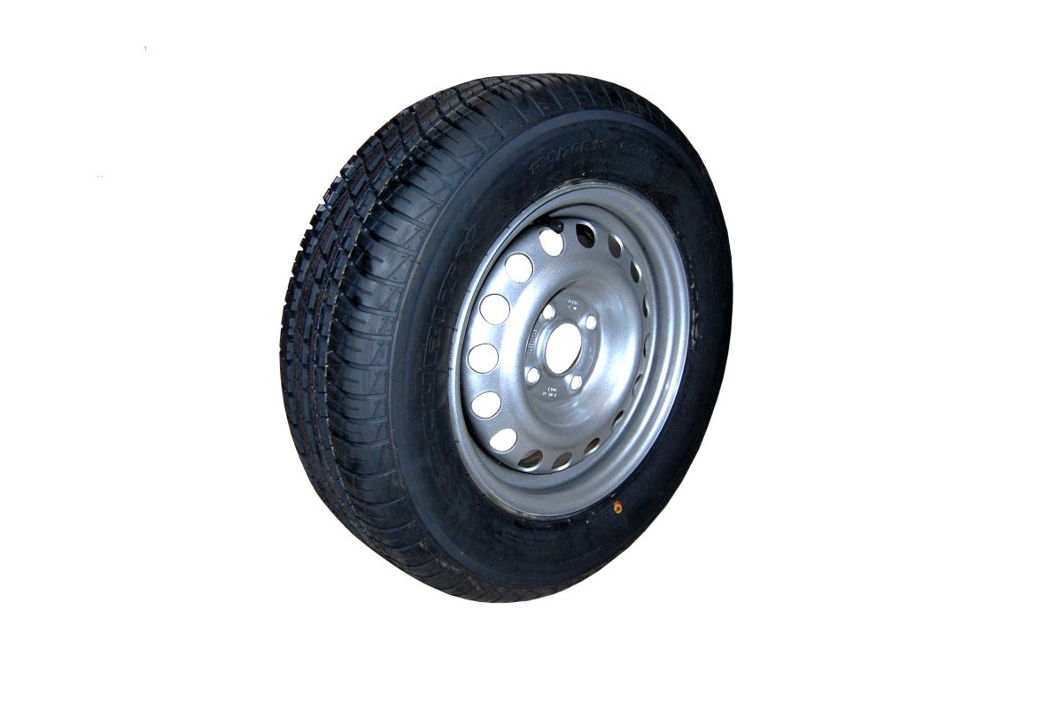 SECURITY Komplettrad 185/70R13, 93N, AW414, M+S a. Felge 5Jx13, 4/57/100, ET 30, 650 kg SECURITY Komplettrad 185/70R13, 93N, AW414, M+S a. Felge 5Jx13, 4/57/100, ET 30, 650 kg