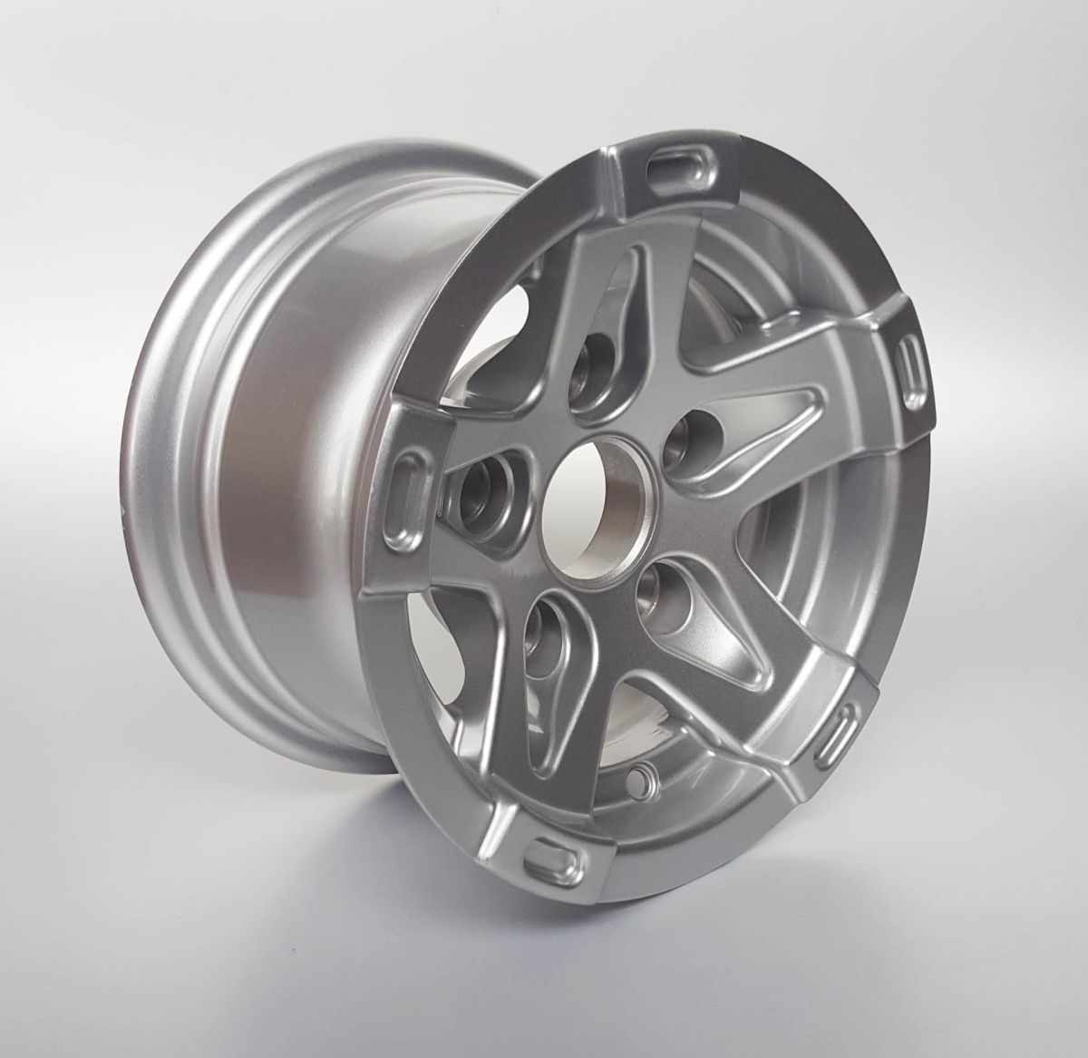 Alu-Felge 10", 6Jx10H2, 5/67/112, ET -4, 750 kg Alu-Felge 10", 6Jx10H2, 5/67/112, ET -4, 750 kg