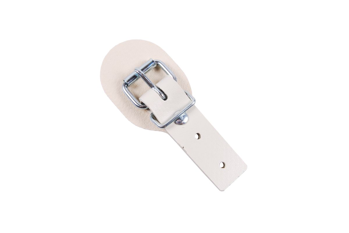 Schnallkappe, 20 x 85 mm, Lochabstand 20 mm m. Rollschnalle/Scheuerunterlage, beige, Kunststo.
